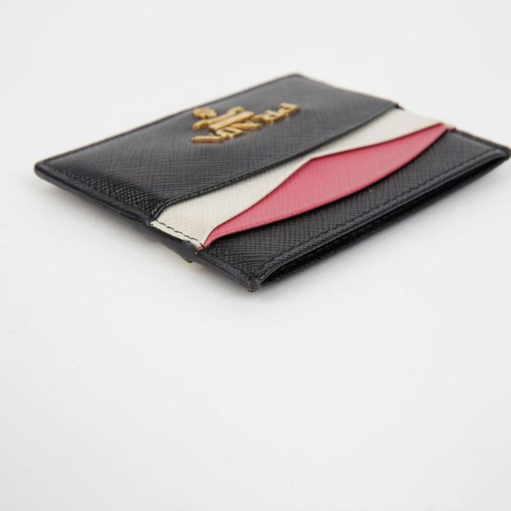 Simple Card Holder - Picture 8 of 10